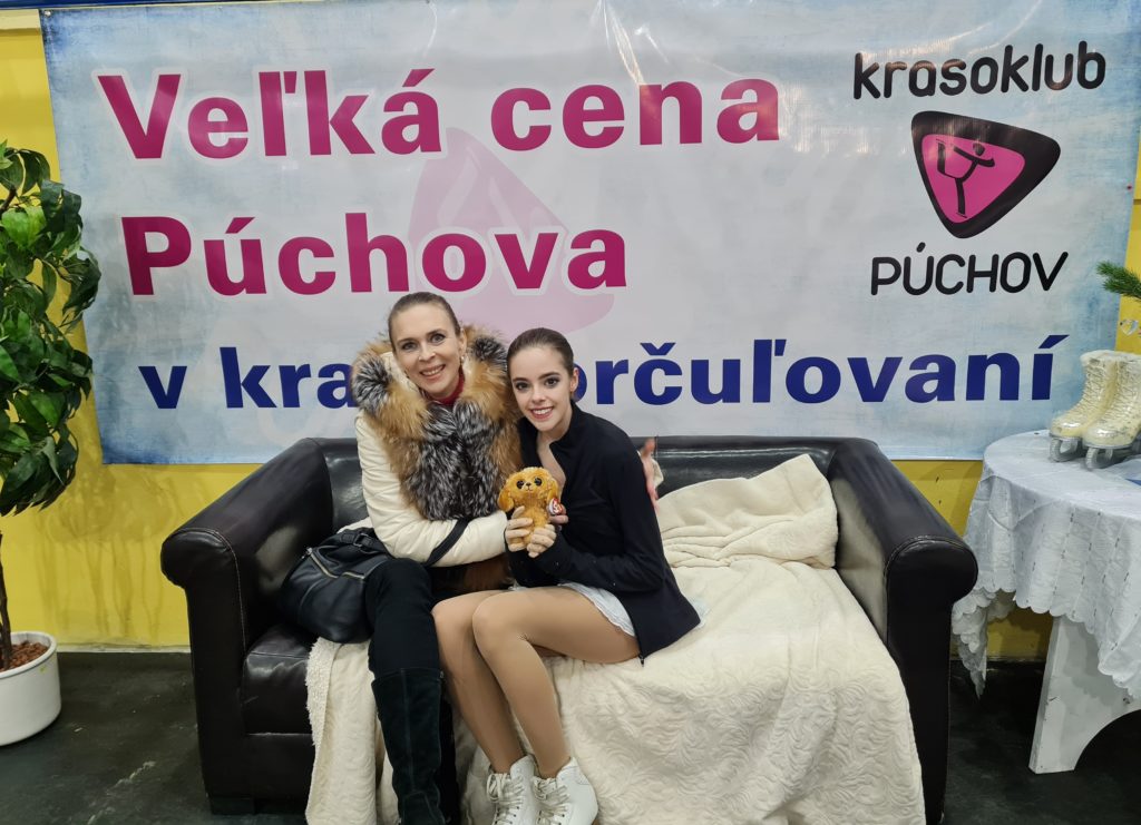 “8. Veľká cena Púchova” v krasokorčuľovaní